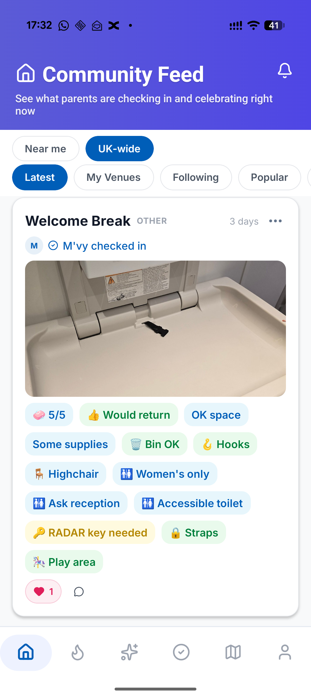 Check-in with photo showing changing facilities and amenity details